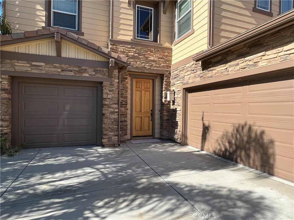 9053 Lemongrass Court