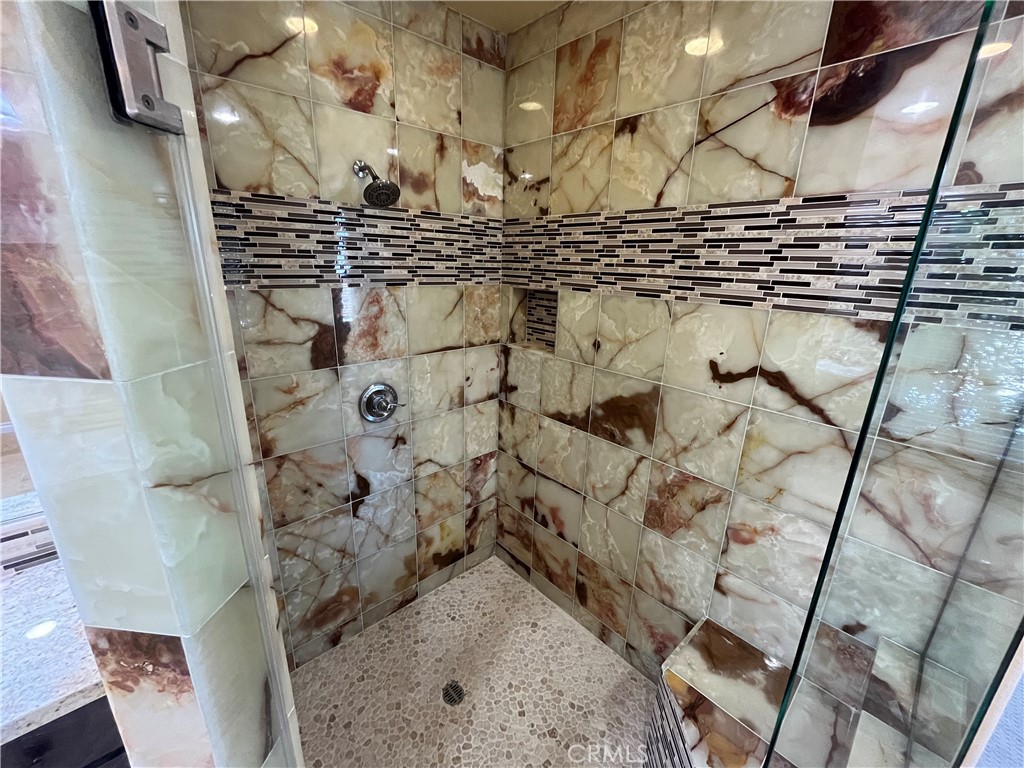 9053 Lemongrass Court