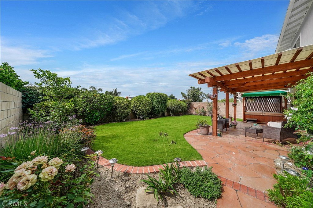 10950 San Leon Avenue