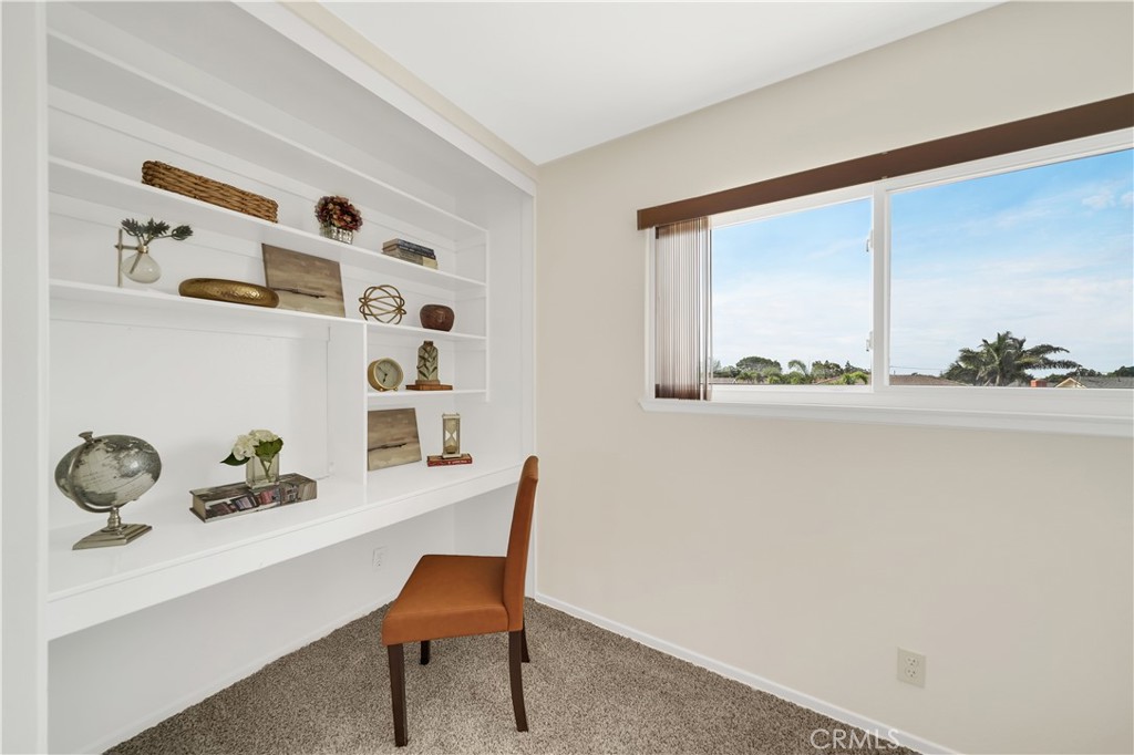 10950 San Leon Avenue