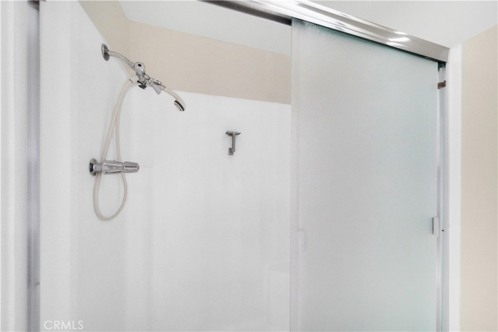 10950 San Leon Avenue