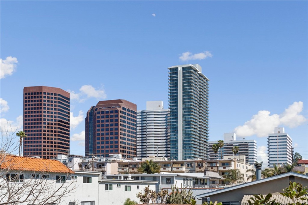 1257 Brockton Avenue 302