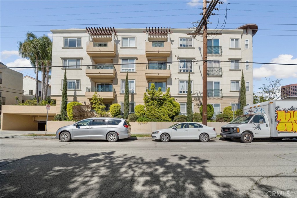 1257 Brockton Avenue 302