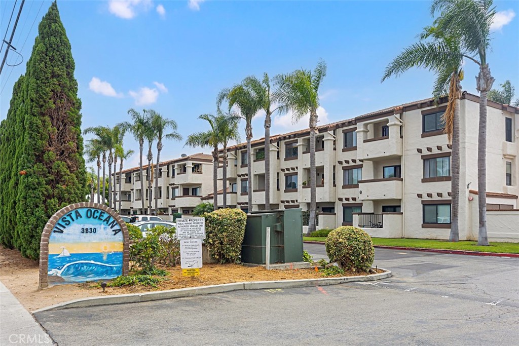 3830 Avenida Del Presidente 37