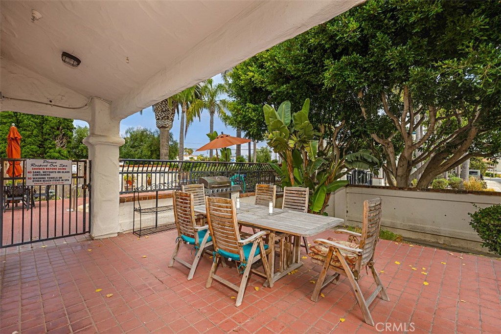 3830 Avenida Del Presidente 37