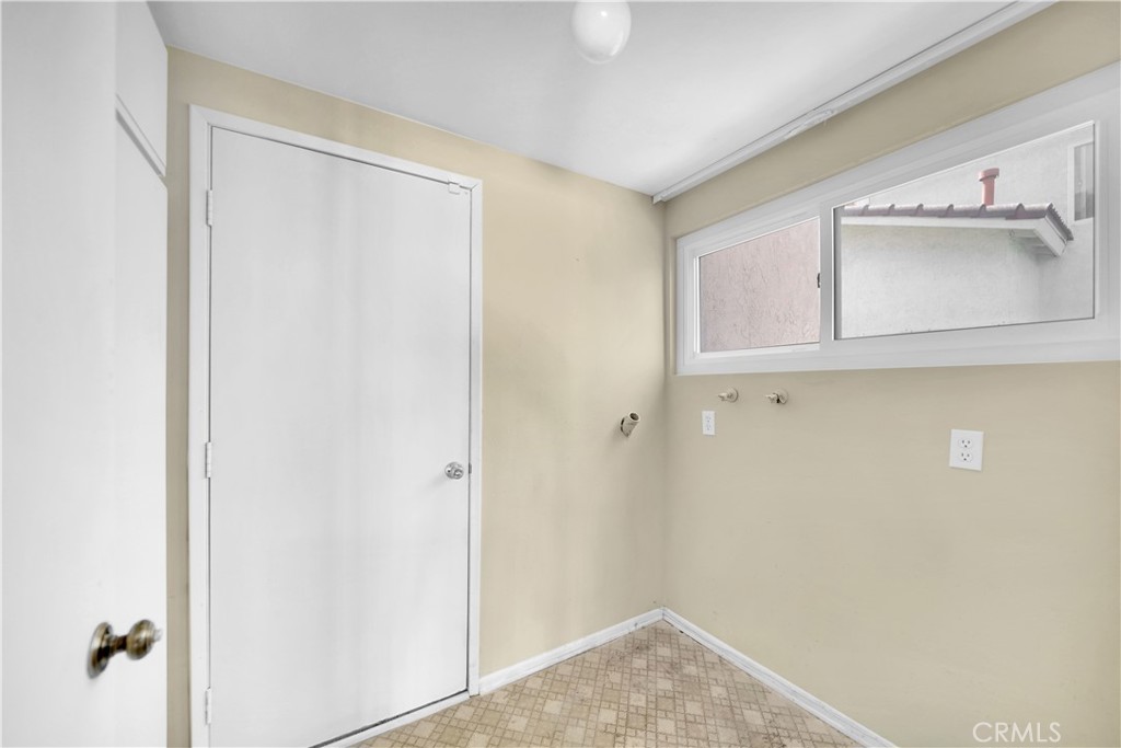 9125 Carson River Circle