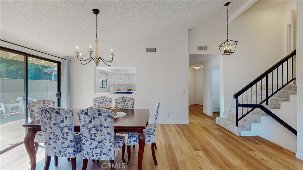 2335 E Greenview Drive