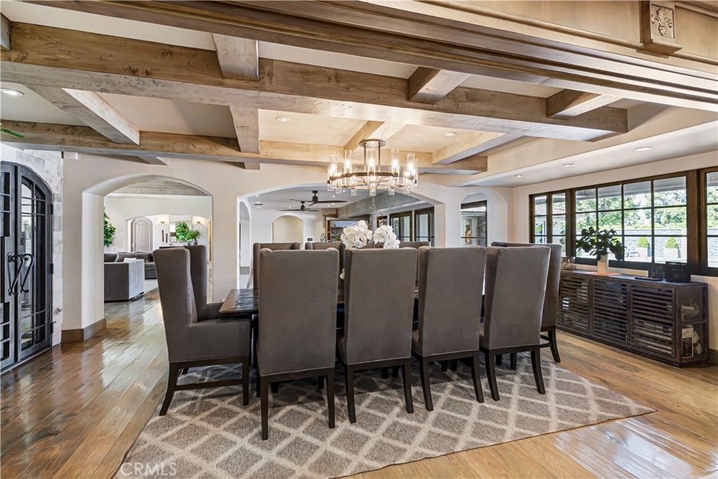 4255 Country Club Drive