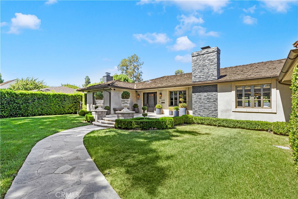 4255 Country Club Drive