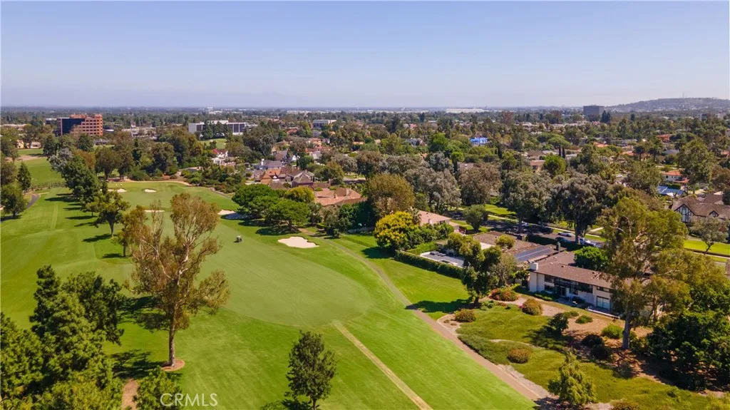 4255 Country Club Drive
