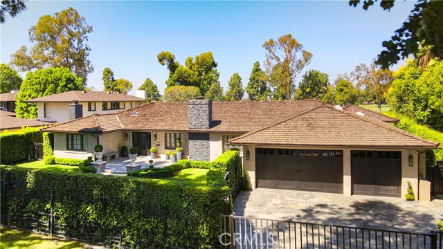 4255 Country Club DR