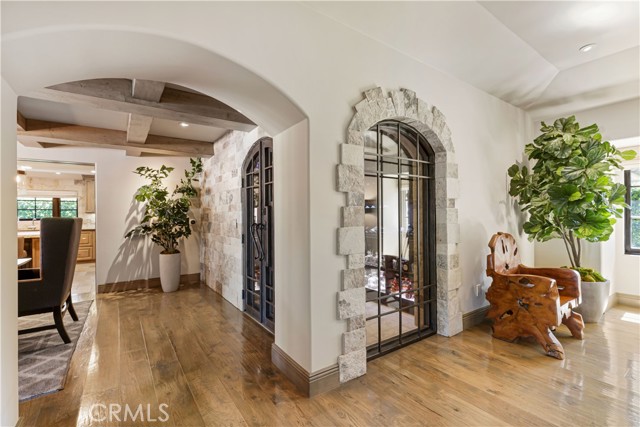 4255 Country Club DR