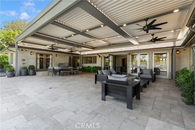 4255 Country Club DR