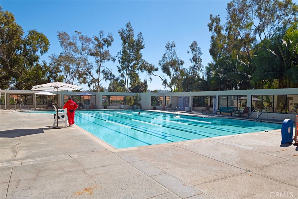 2218 Via Mariposa East H