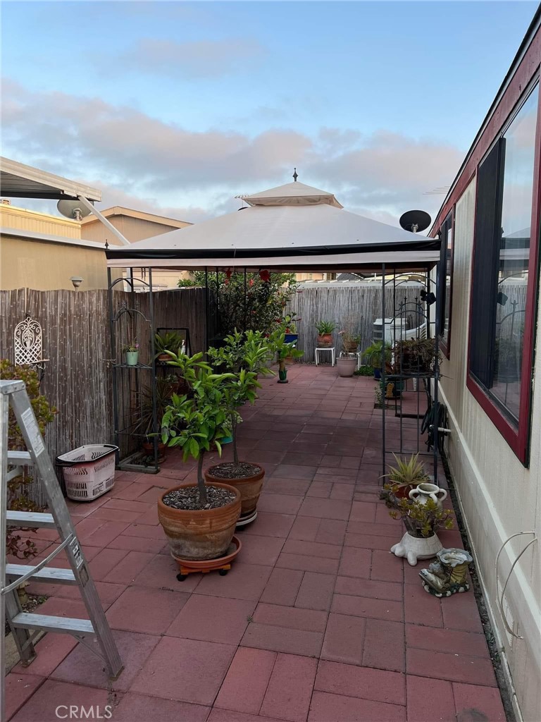 10550 Western Ave SPACE 1