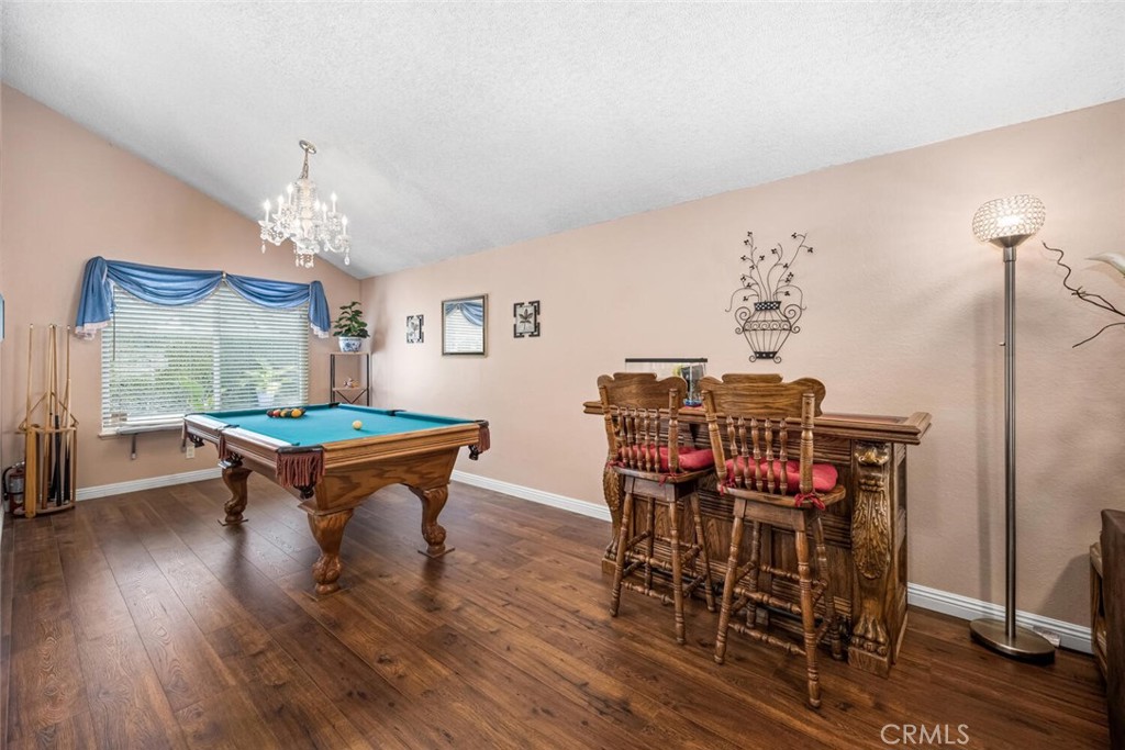 8441 Meadowlark Lane