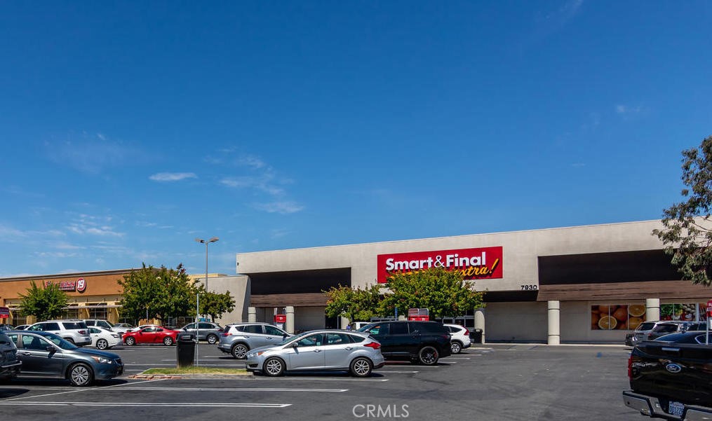 8441 Meadowlark Lane