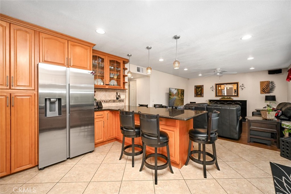 8441 Meadowlark Lane