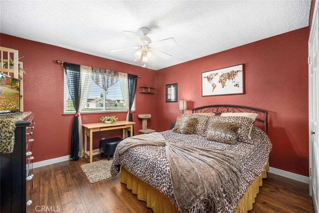 8441 Meadowlark Lane