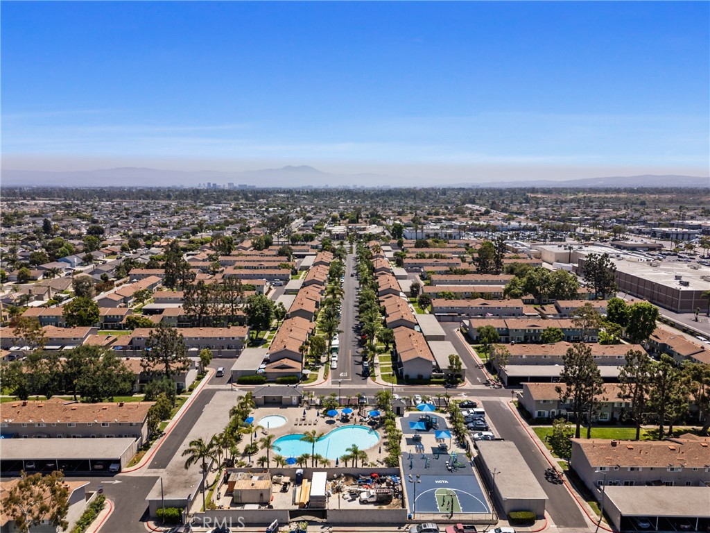 9867 Continental Drive