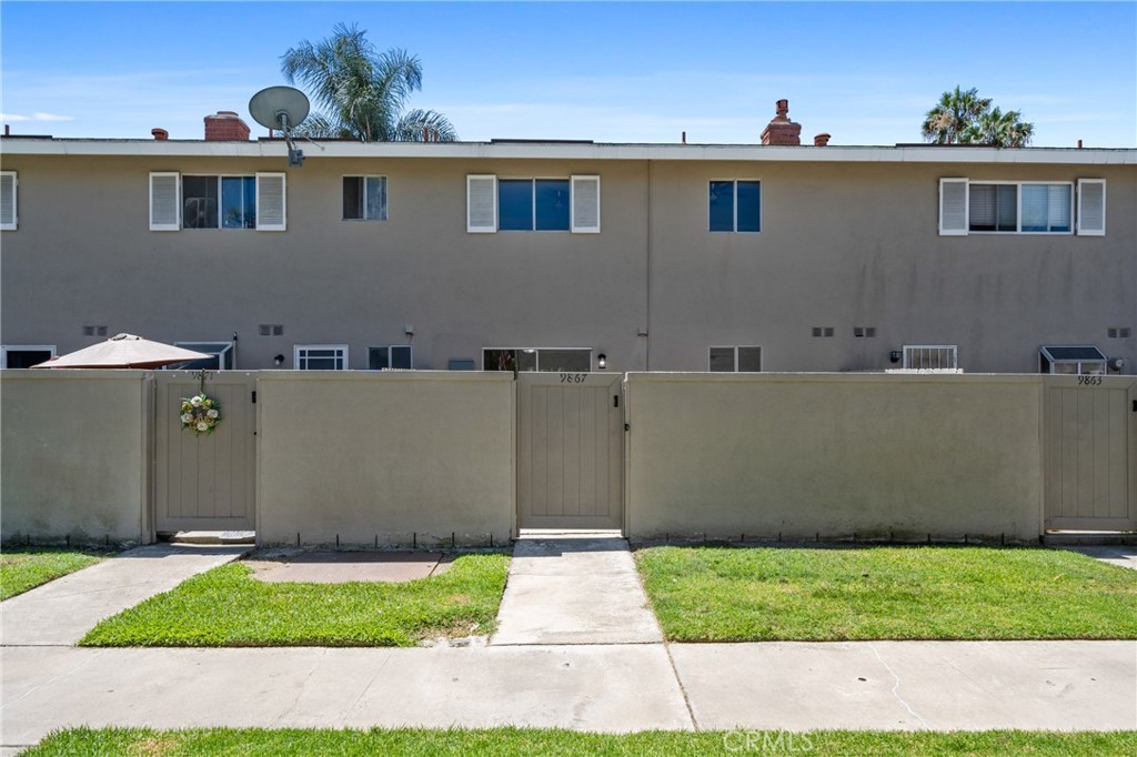 9867 Continental Drive