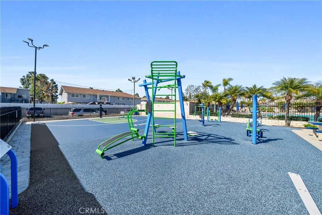 9867 Continental Drive