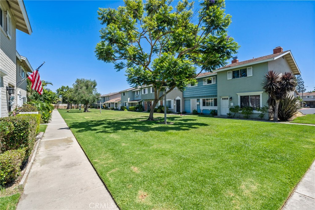 9867 Continental Drive