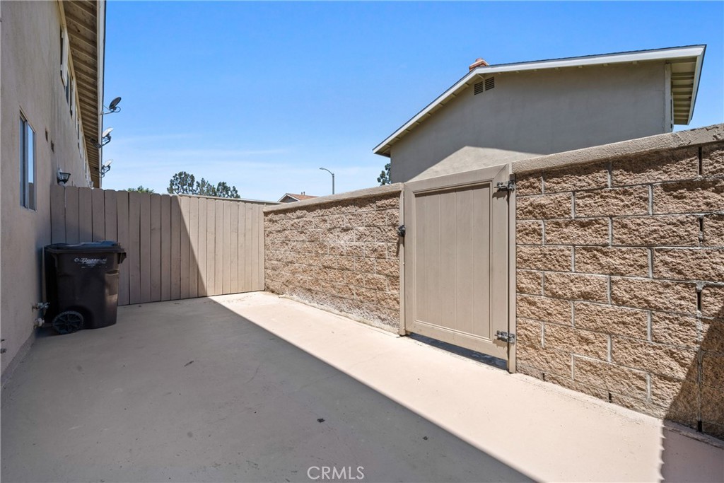 9867 Continental Drive