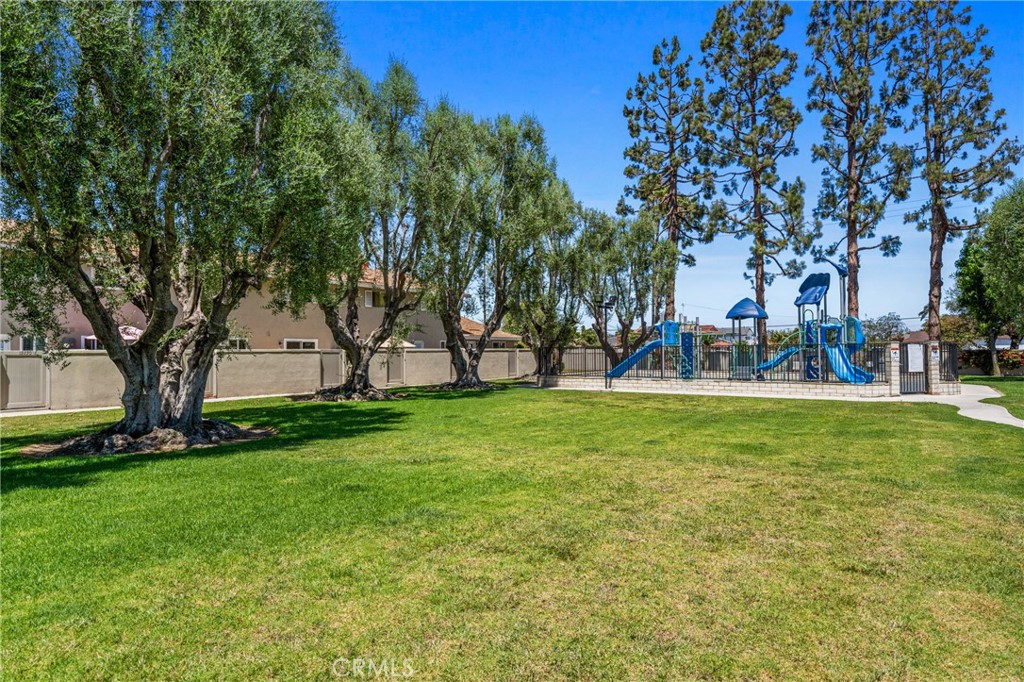 19774 Kingswood Lane