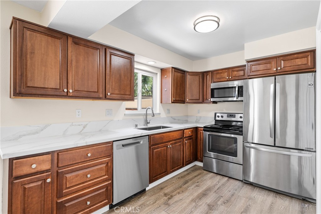 19774 Kingswood Lane