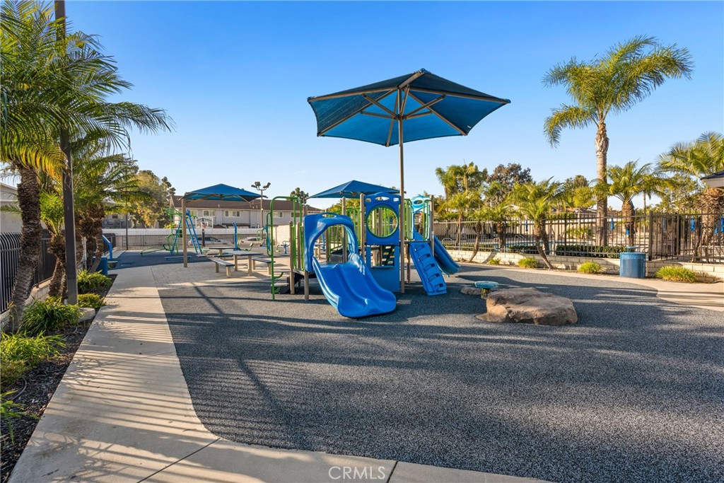 9908 Continental Drive