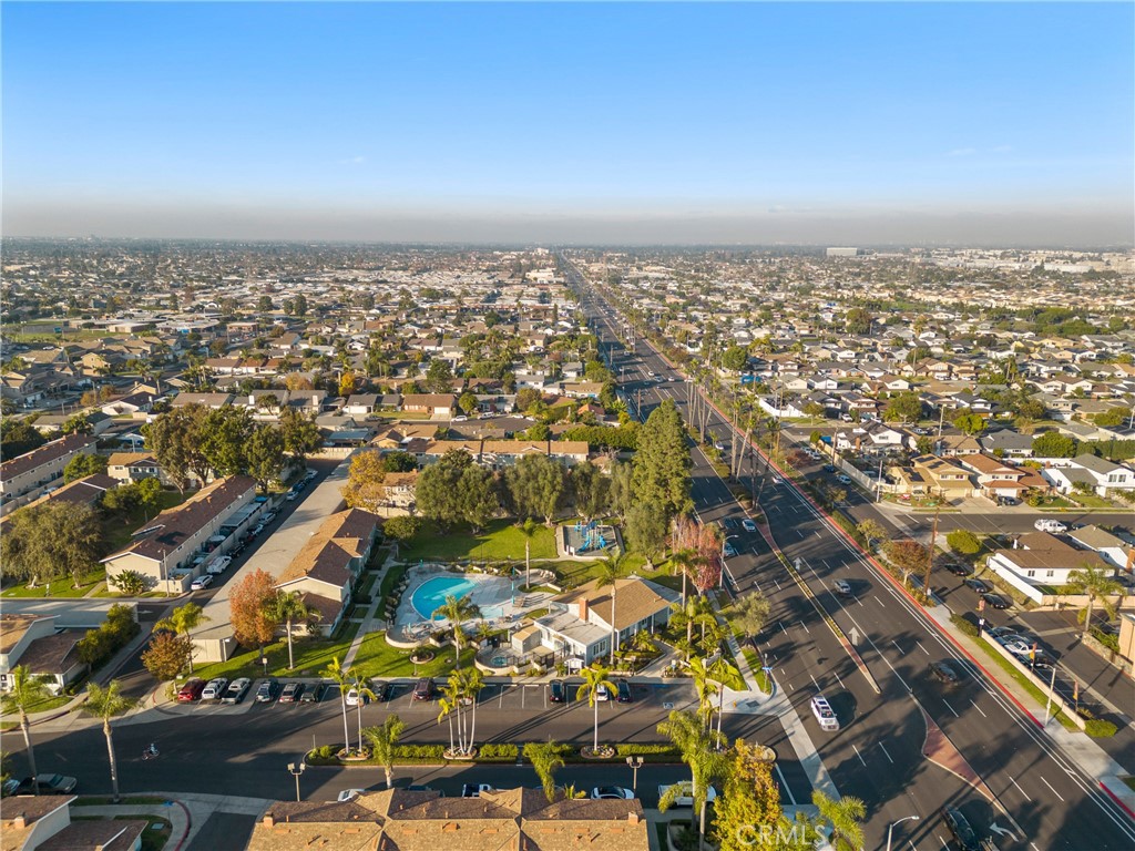 9908 Continental Drive