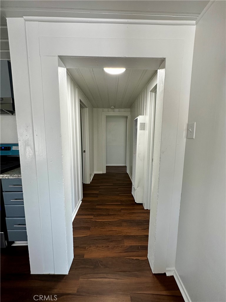 7593 Hillview Street