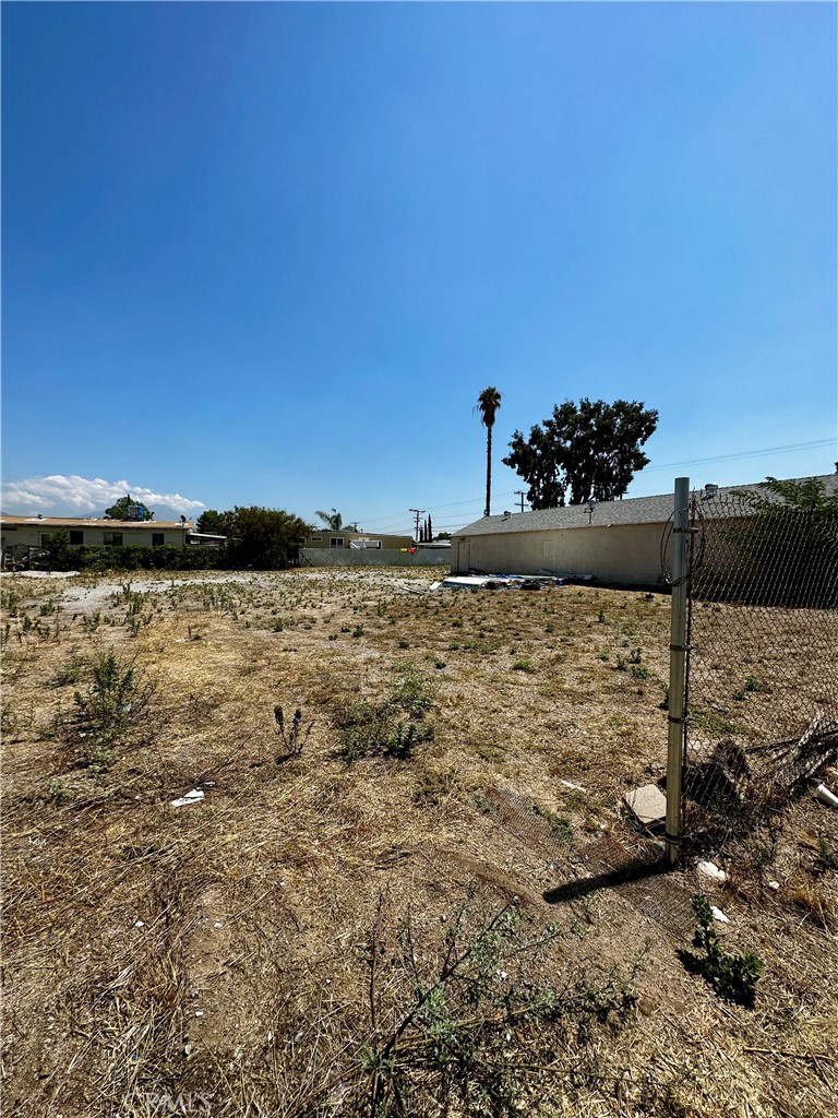 7593 Hillview Street