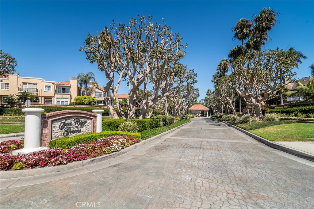 19336 Firestone Circle