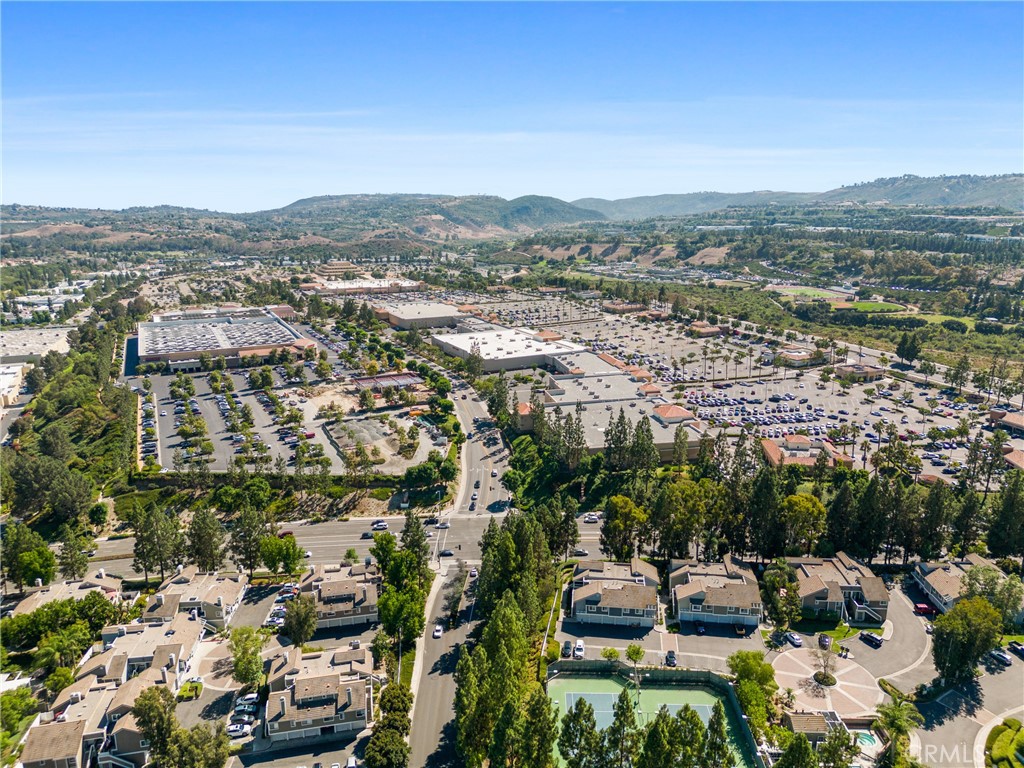 15 Briarwood Lane 64