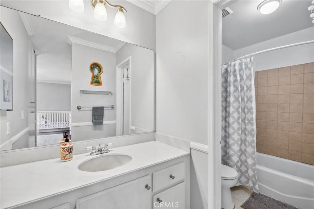 1201 Las Arenas Way 1