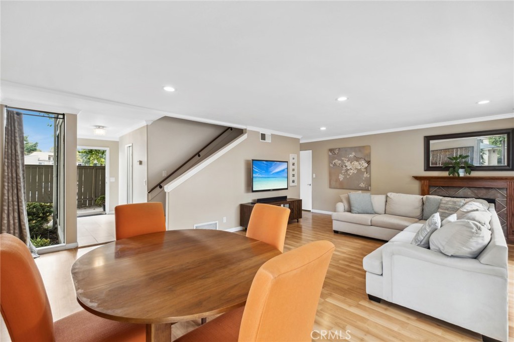 1201 Las Arenas Way 1