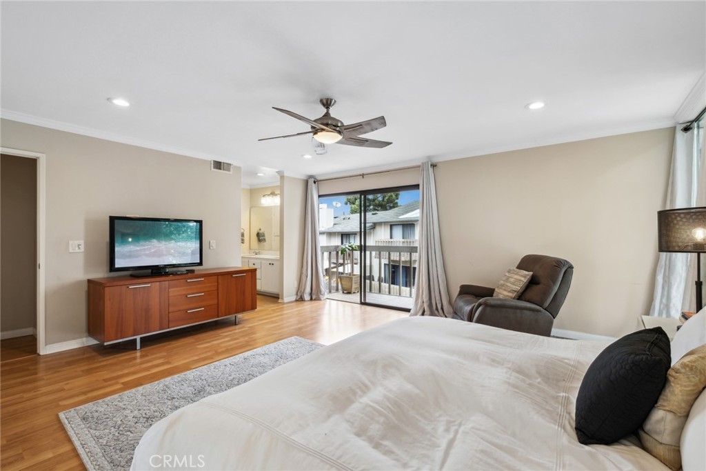 1201 Las Arenas Way 1