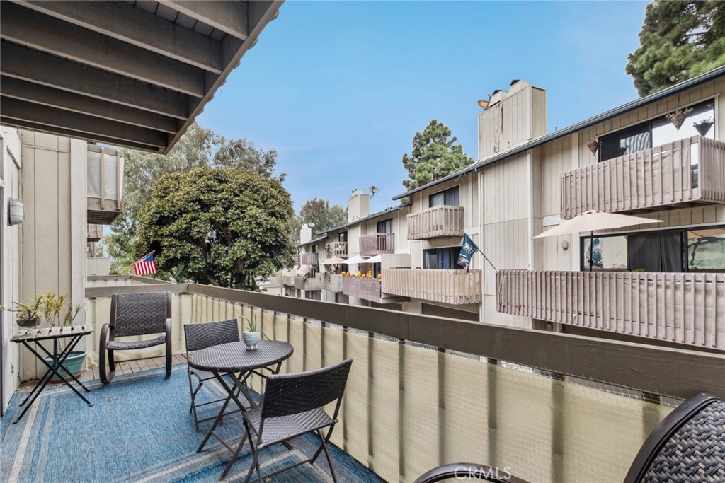 1201 Las Arenas Way 1