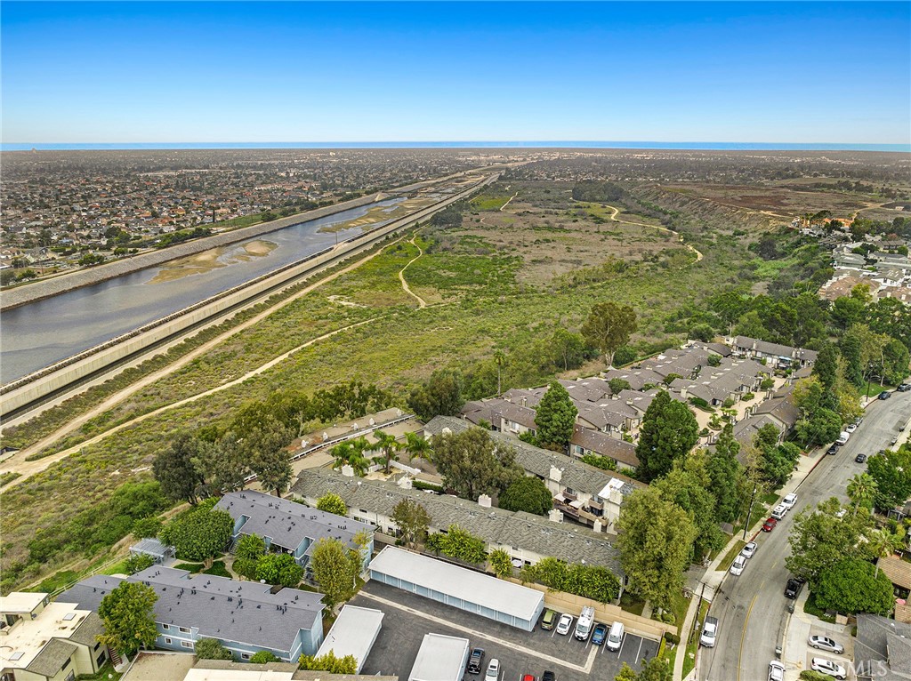 1201 Las Arenas Way 1