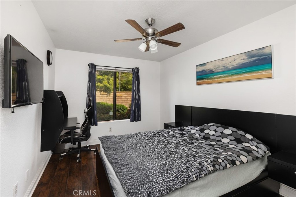 22294 Redwood Pointe 6D