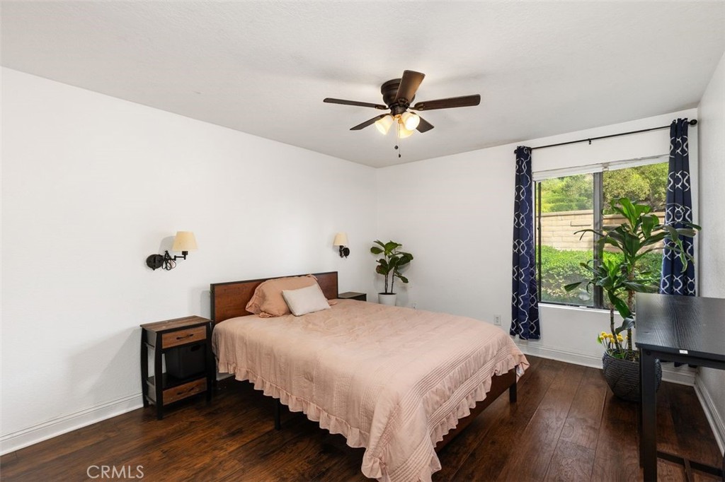 22294 Redwood Pointe 6D