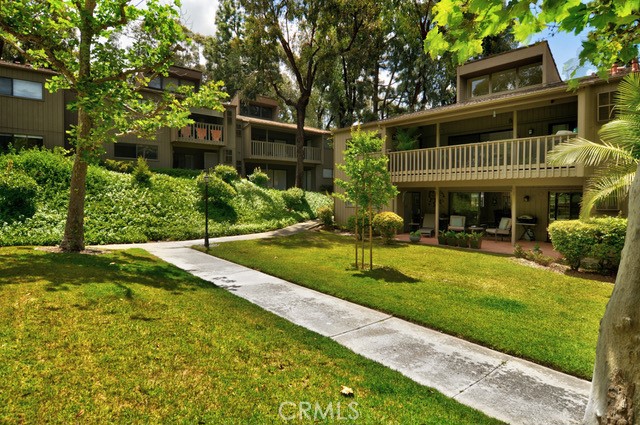 31285 E Nine Drive 27F