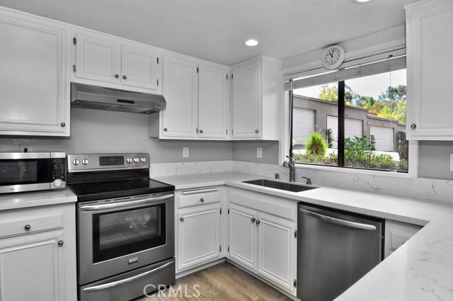 31285 E Nine Drive 27F