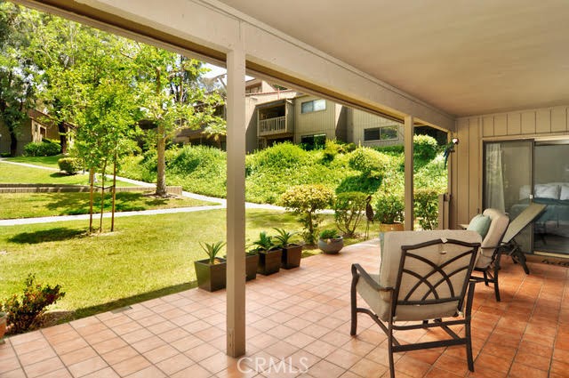31285 E Nine Drive 27F