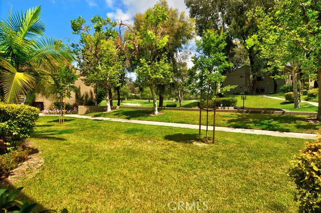 31285 E Nine Drive 27F