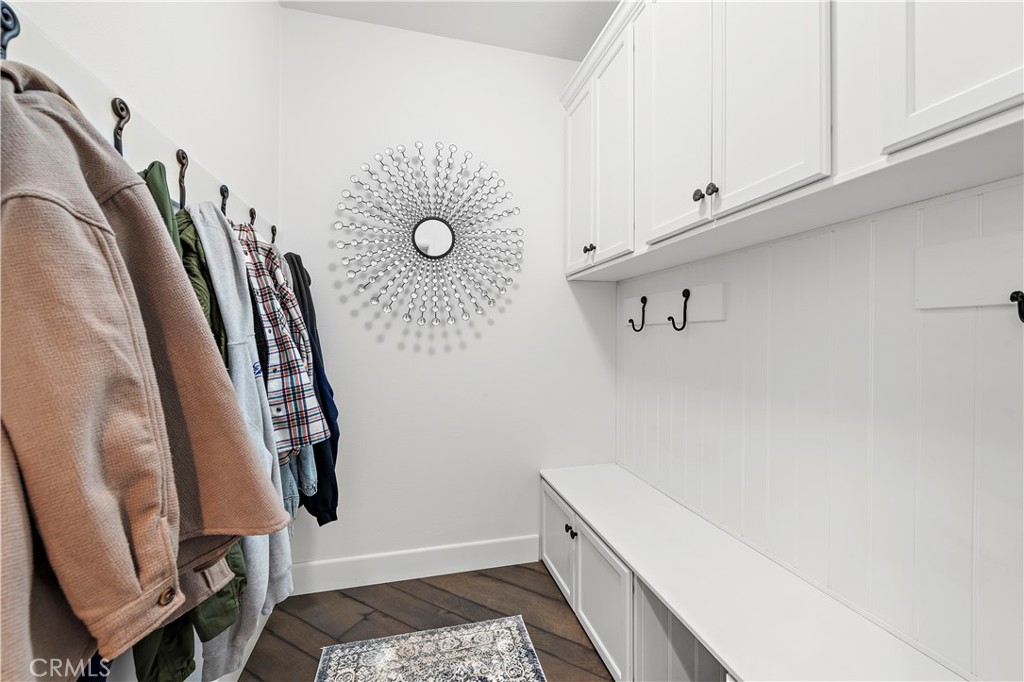 13741 Hollowbrook Way