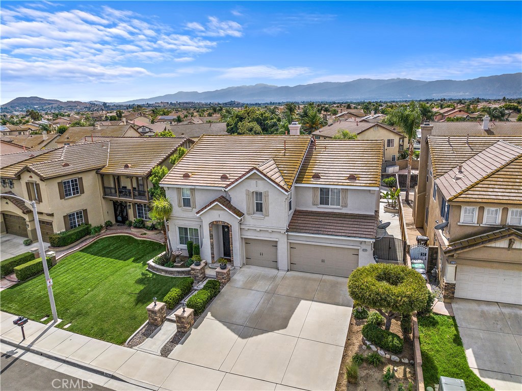 13741 Hollowbrook Way