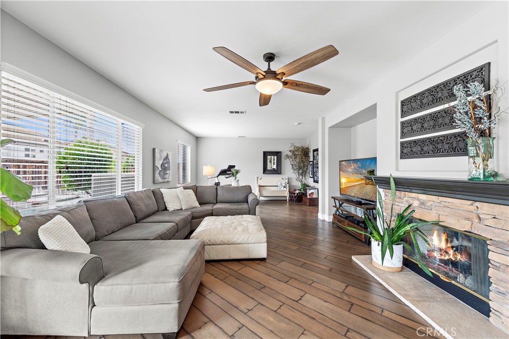 13741 Hollowbrook Way